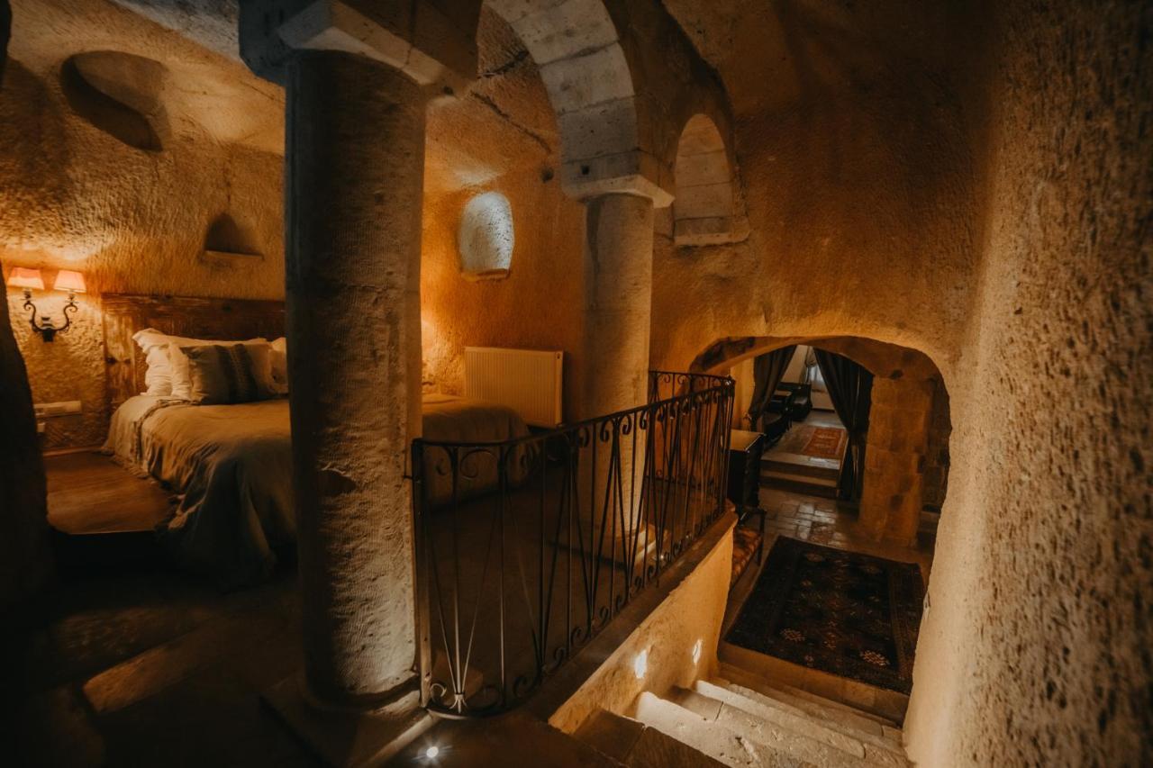 Family Cave Suite