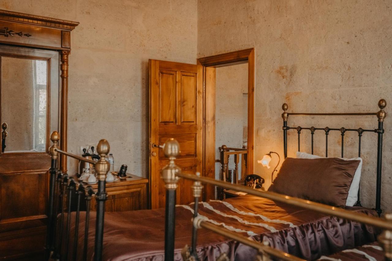 Family Cave Suite
