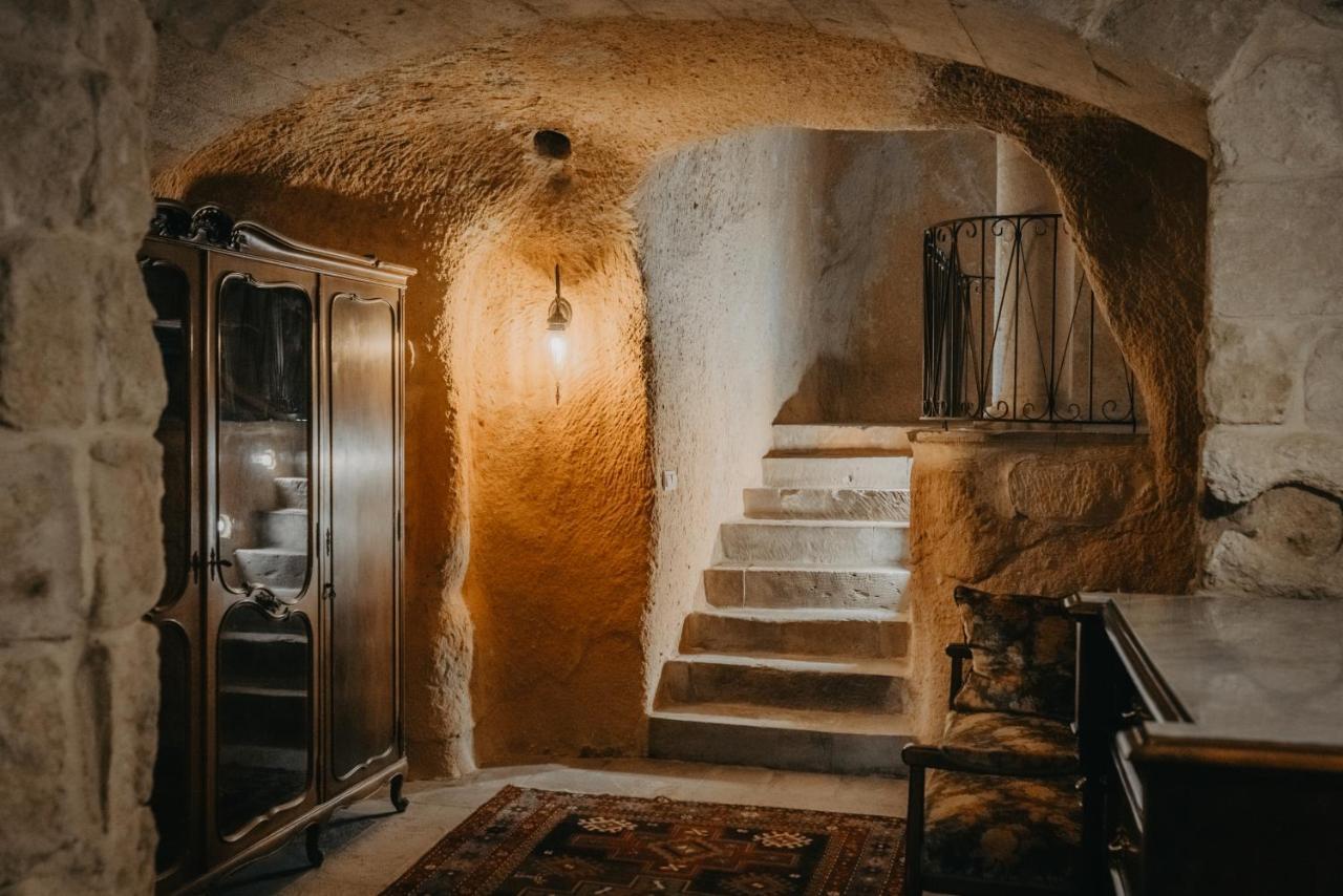 Family Cave Suite