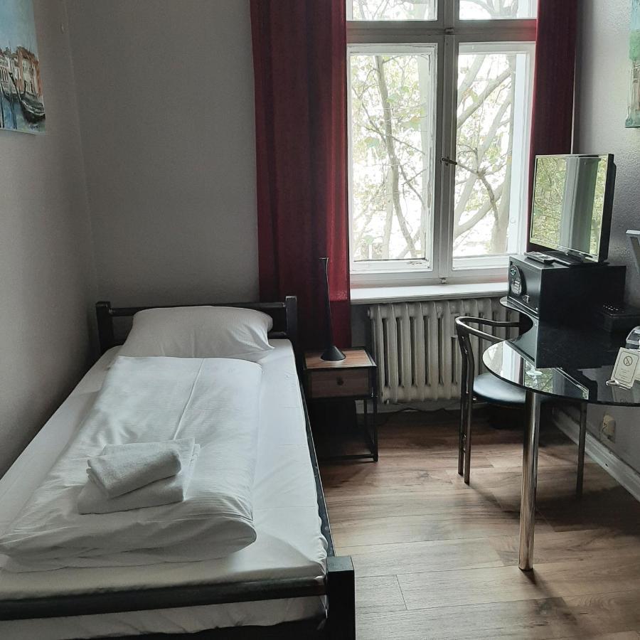 Single Room Shared Toilet