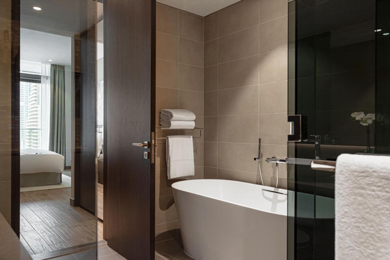 Premium Suite met 1 slaapkamer, balkon en uitzicht op de jachthaven