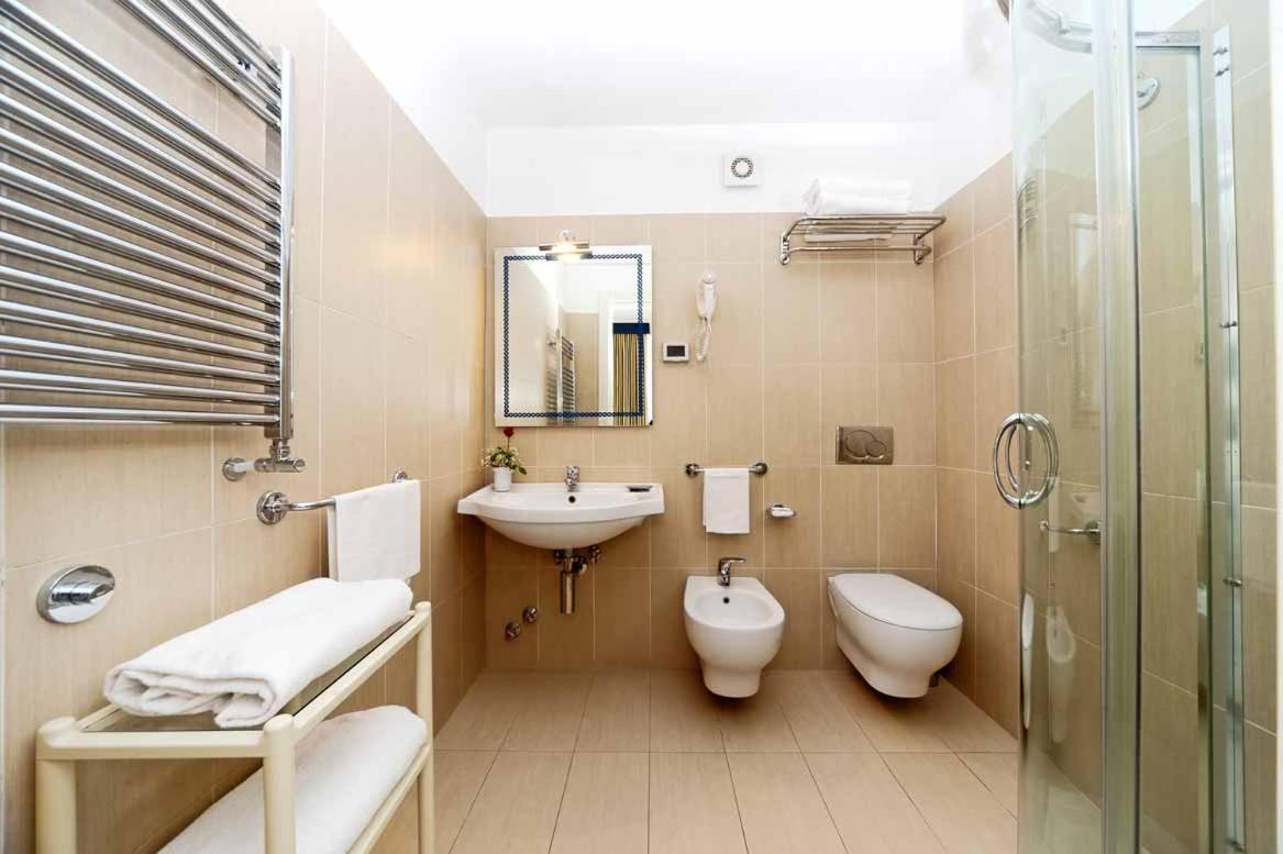 Comfort Double or Twin Room