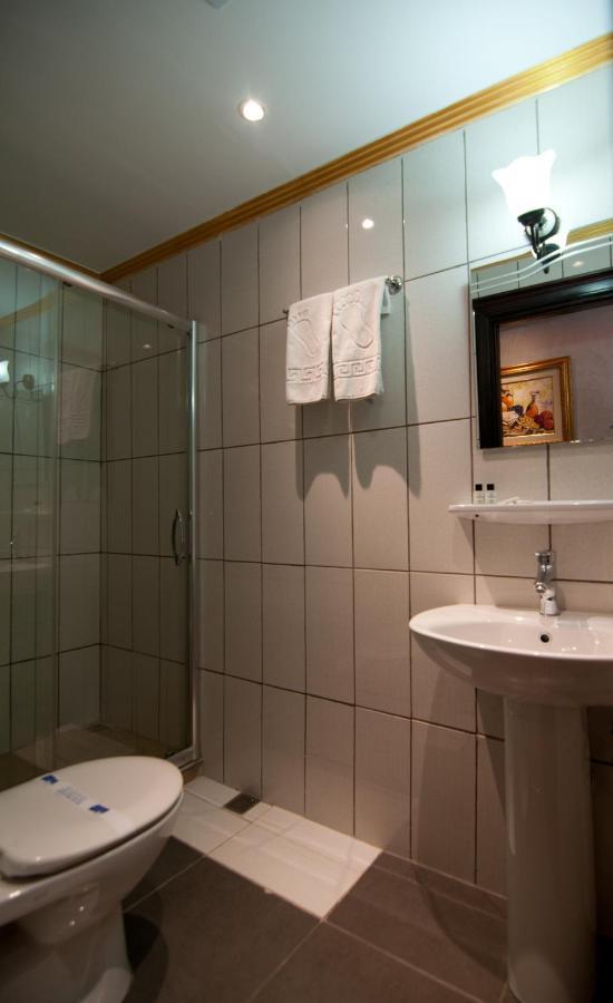 Standard Double Room,1026148705:JPEG