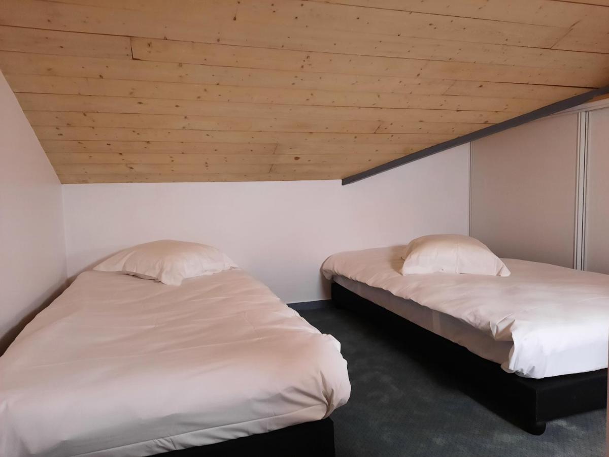 Chambre Quadruple avec Salle de Bains Privative