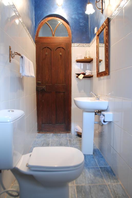 Doppelzimmer mit eigenem externen Bad