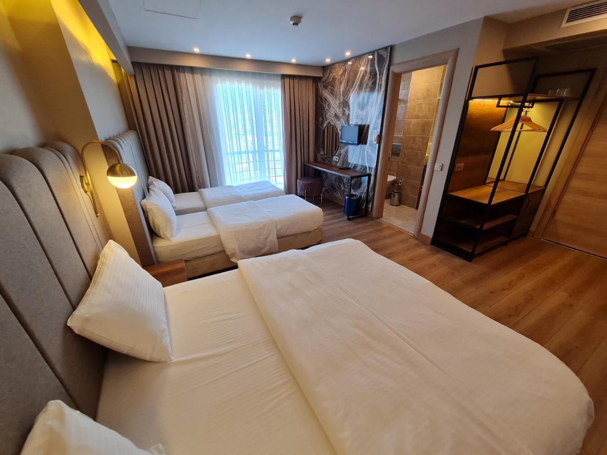 Comfort Triple Room