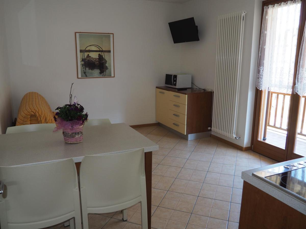 One-Bedroom Apartment,1090273074:JPEG