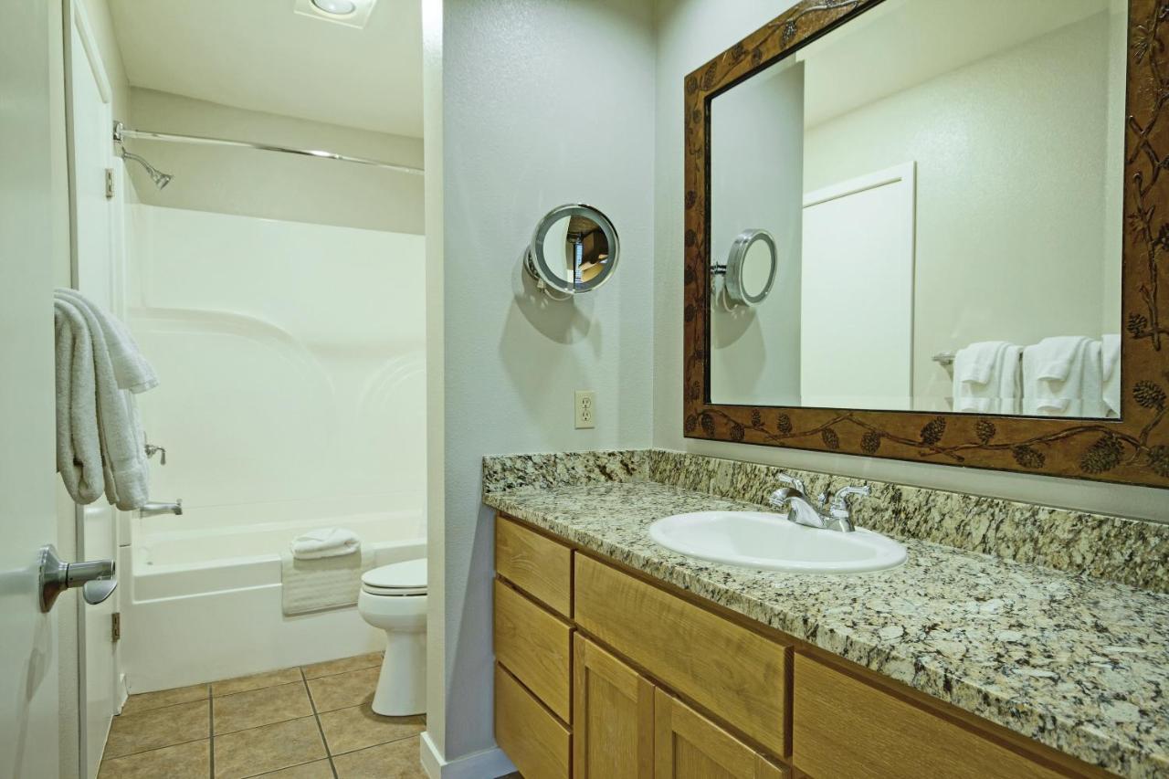 One-Bedroom Suite