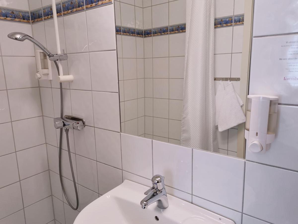 Tweepersoonskamer met 2 Aparte Bedden
