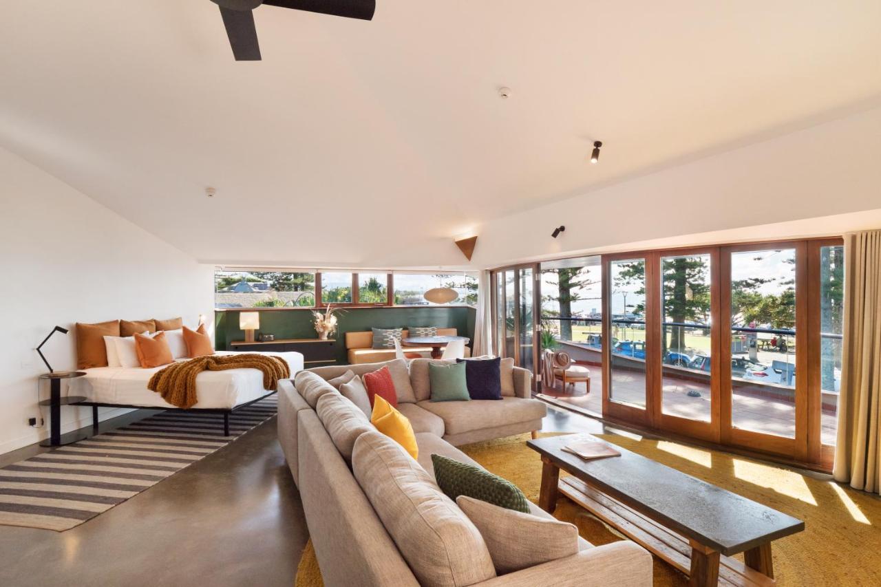 Penthouse Suite,1132695960:JPEG