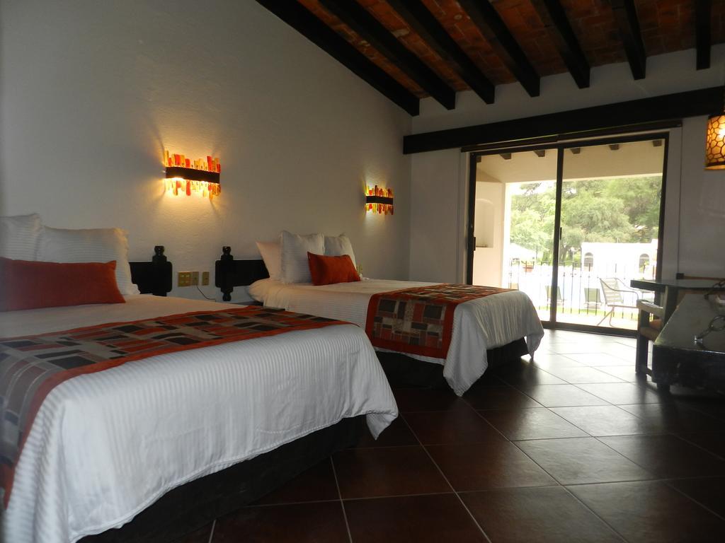 Habitación Doble Estándar con 2 camas dobles