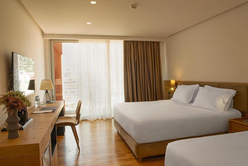 Deluxe Triple Room Sea View