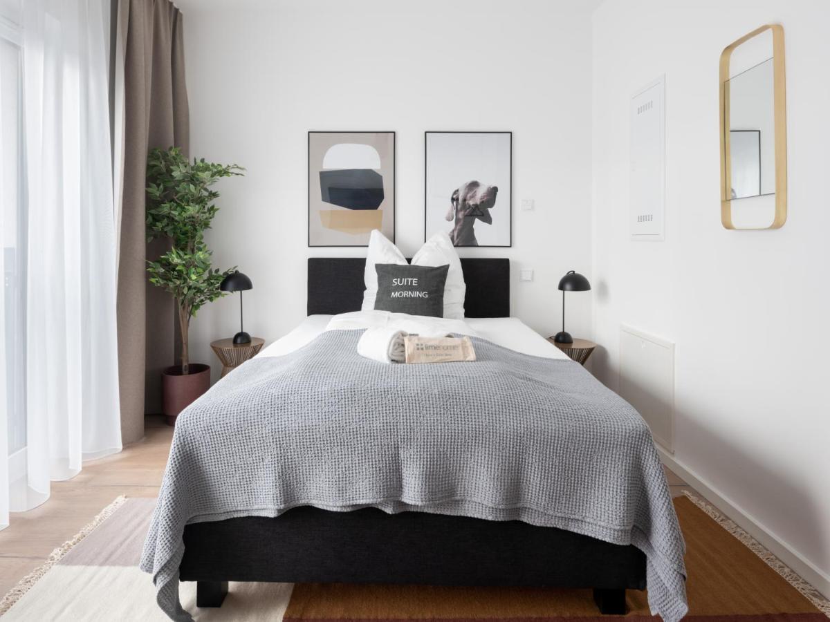 Single Suite S
