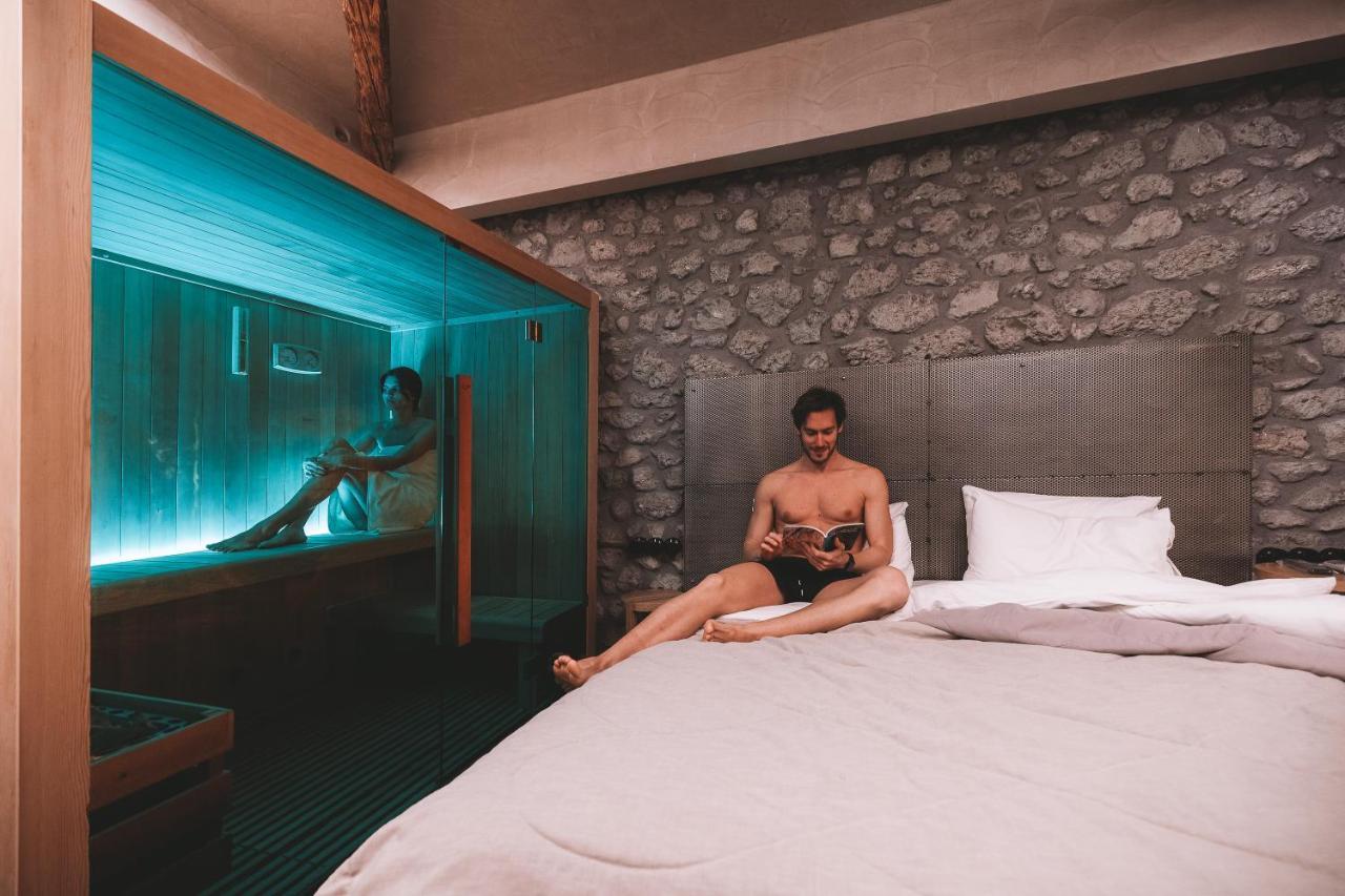 The Sauna Suite met Uitzicht op Meteora