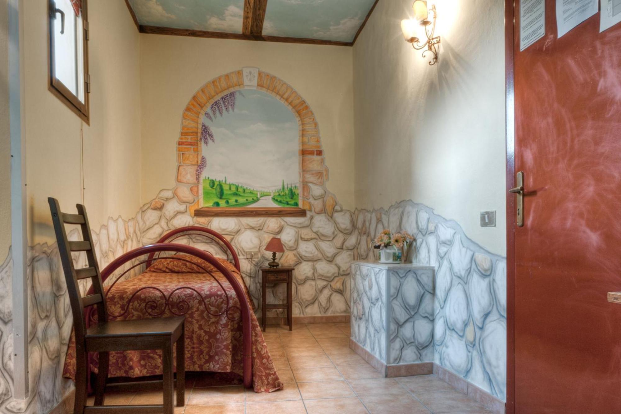 Double Room Private Bathroom