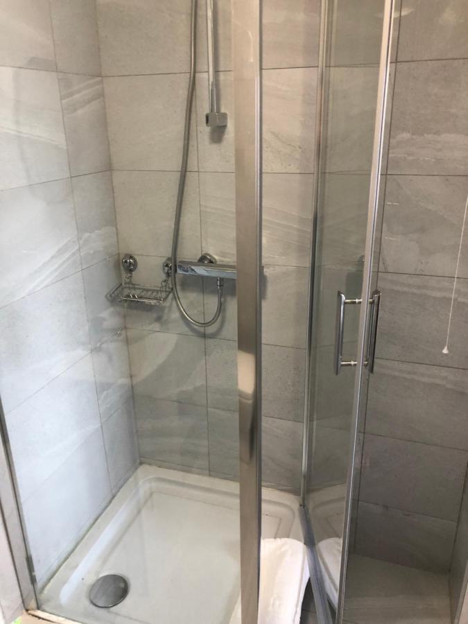 Budget Dreibettzimmer