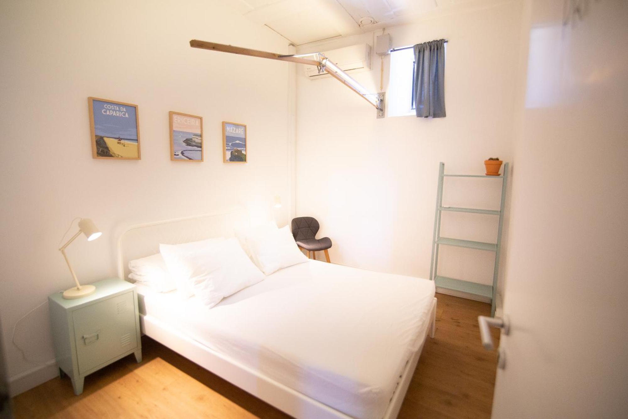 Quarto Duplo com Banheiro Compartilhado