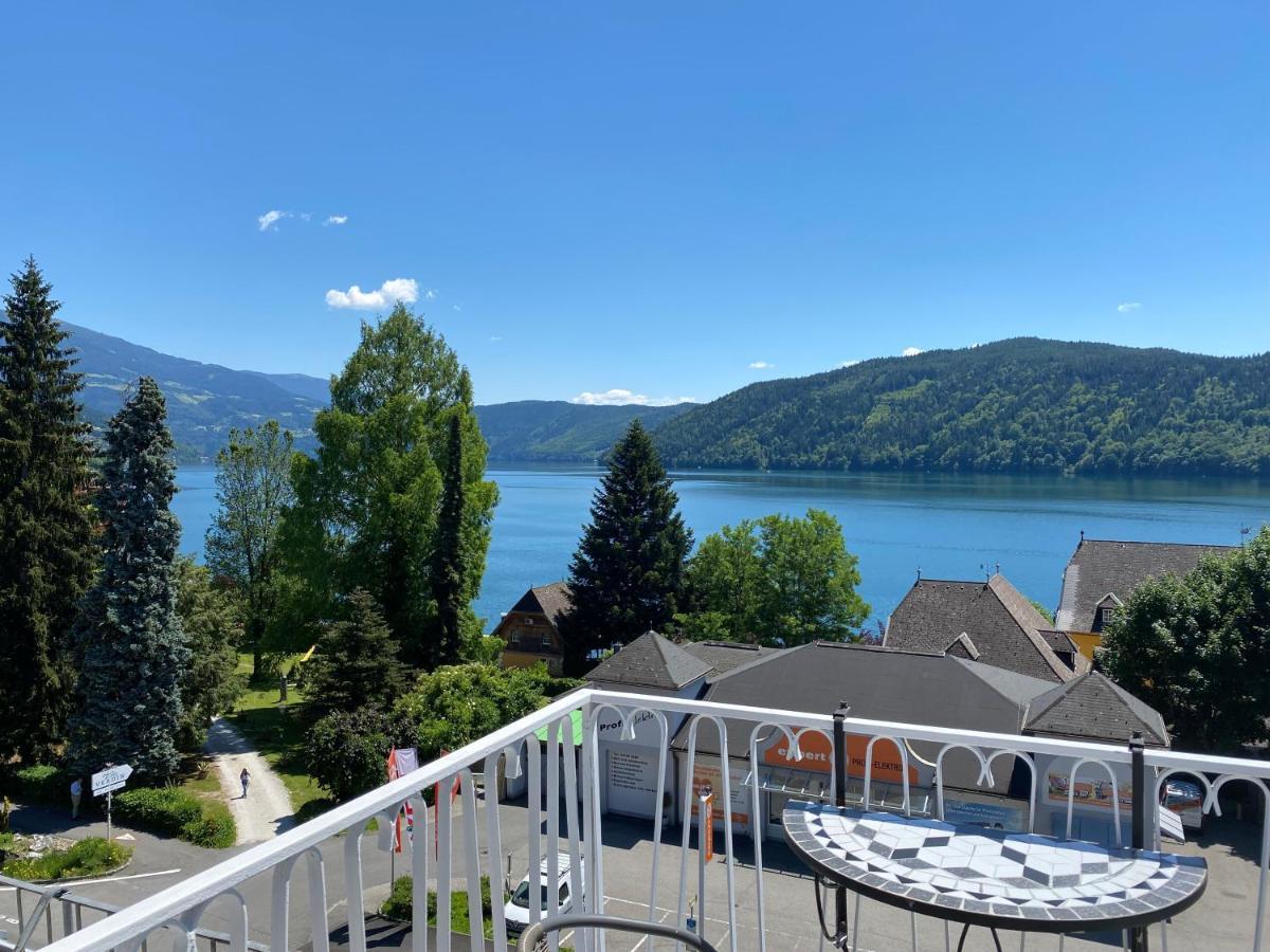 Double Room Balcony Lake View