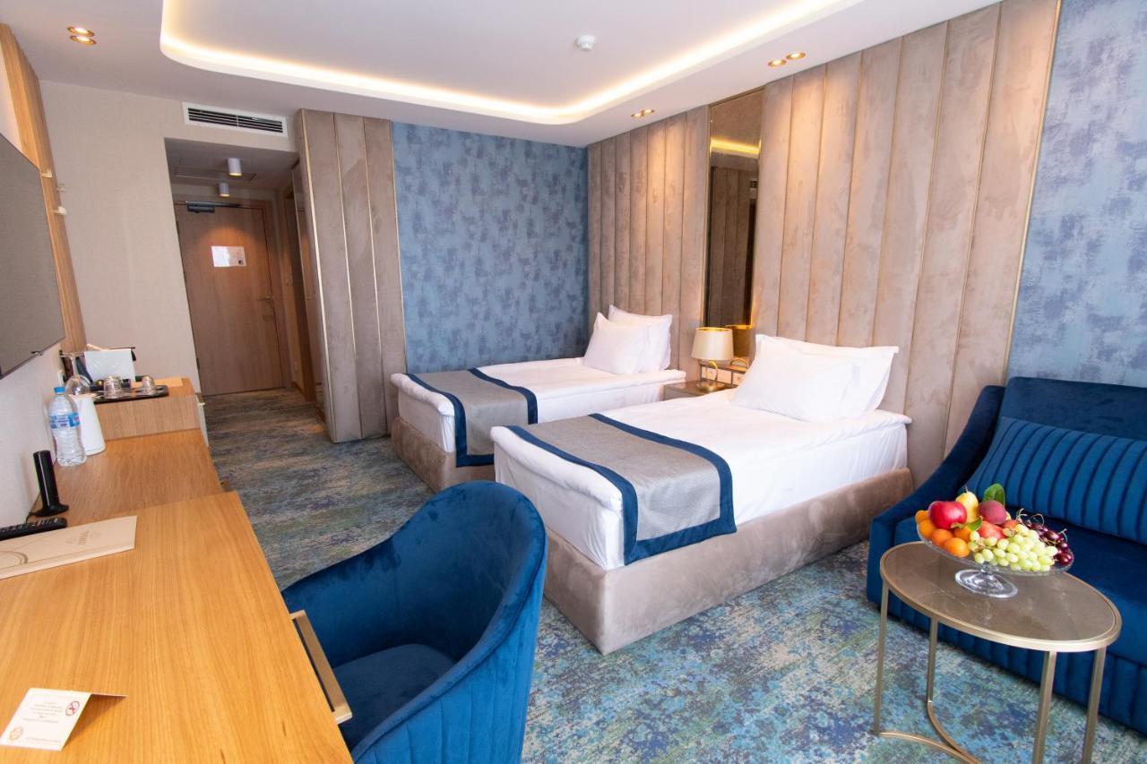 Deluxe Double or Twin Room Sea View Beach Access