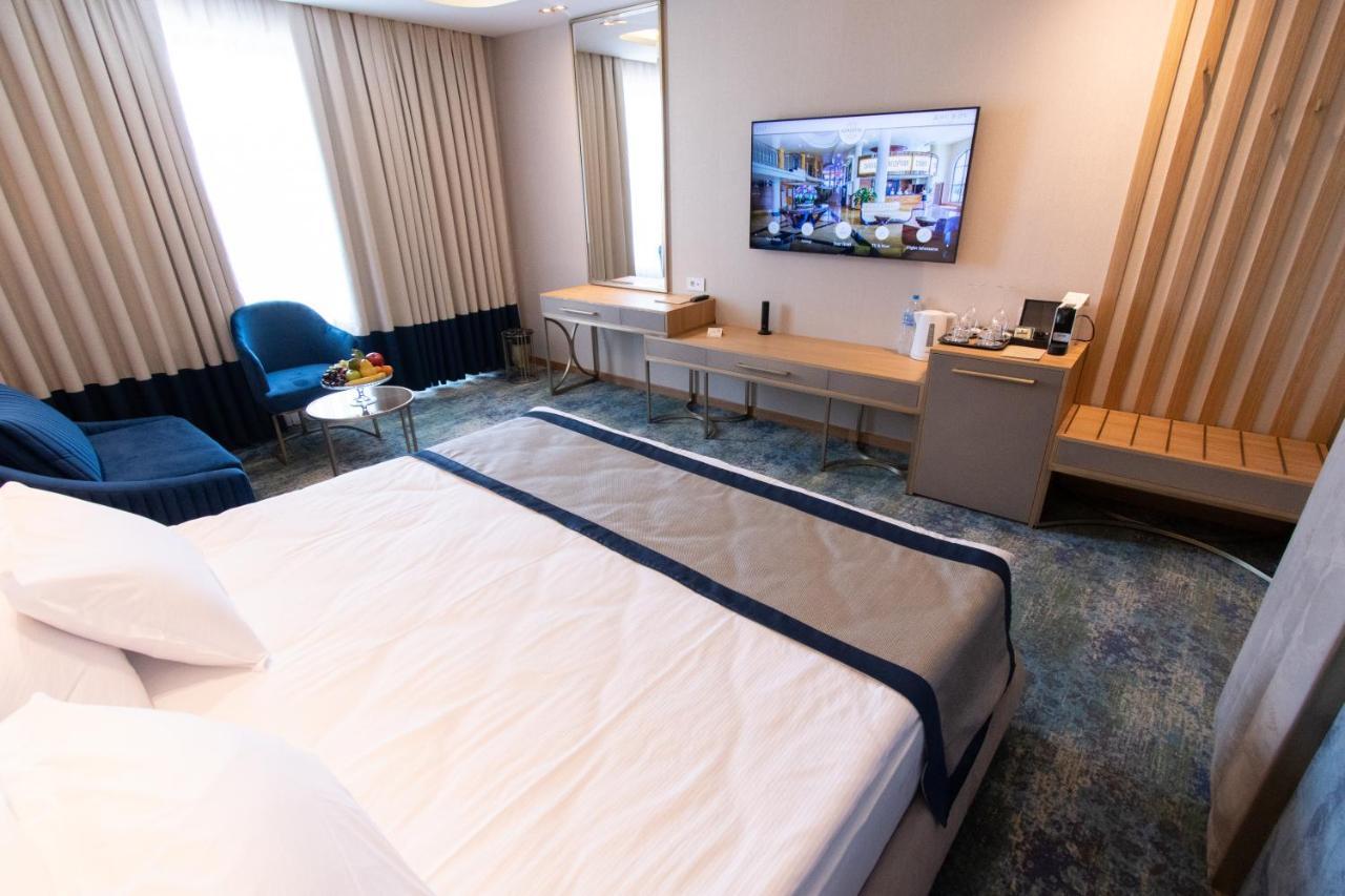 Deluxe Double or Twin Room Beach Access