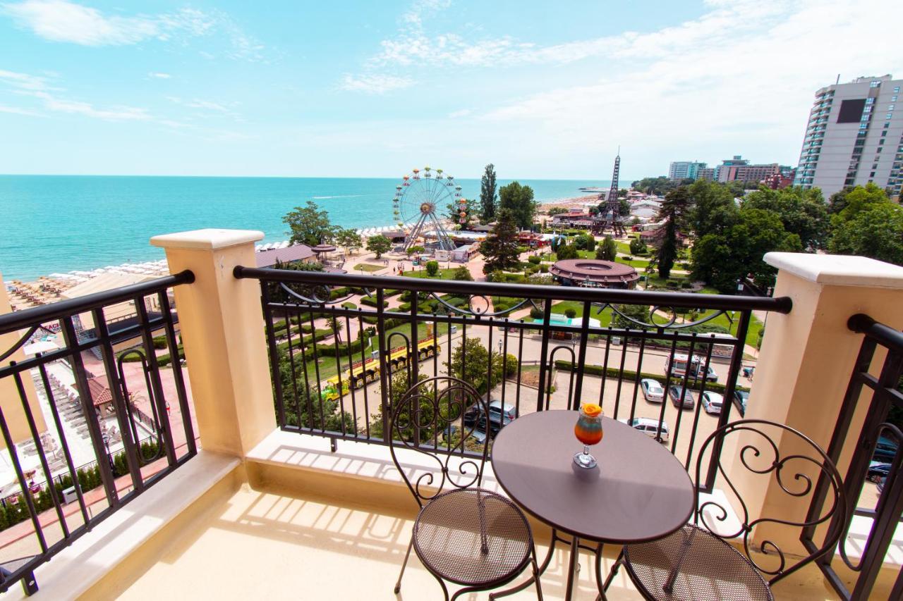 Deluxe Double or Twin Room Sea View Beach Access