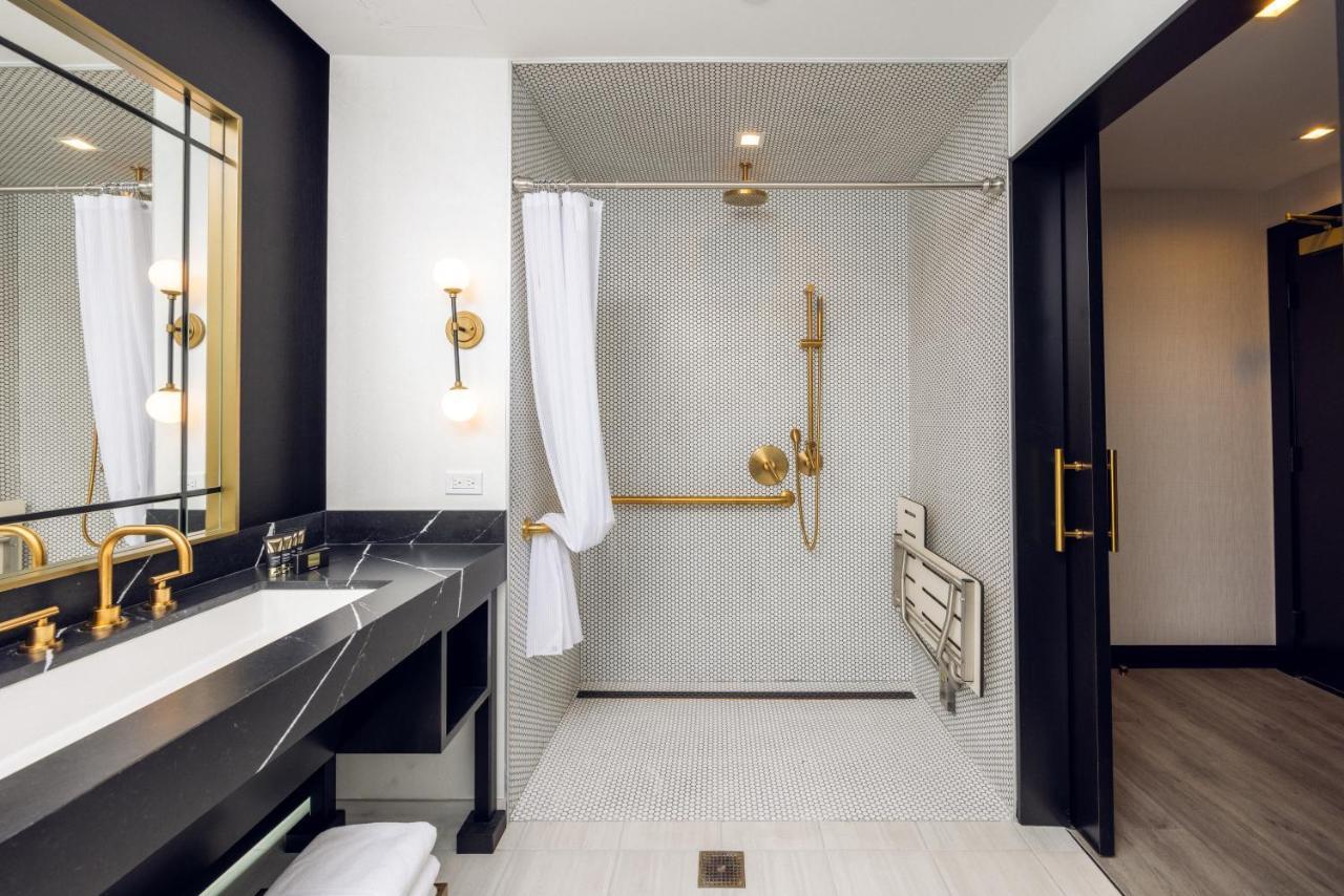 King Room Shower Disability Access