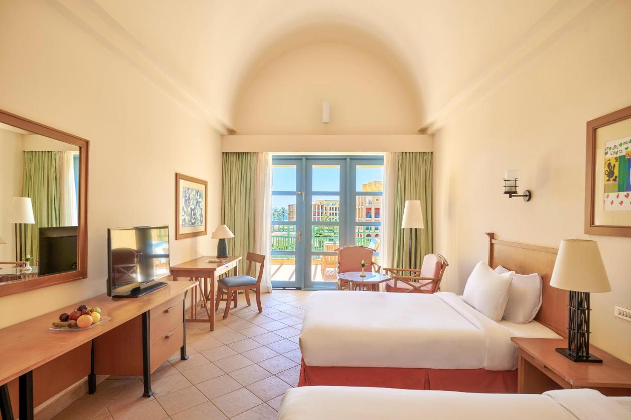 Standard Room Sea View Twin Bed
