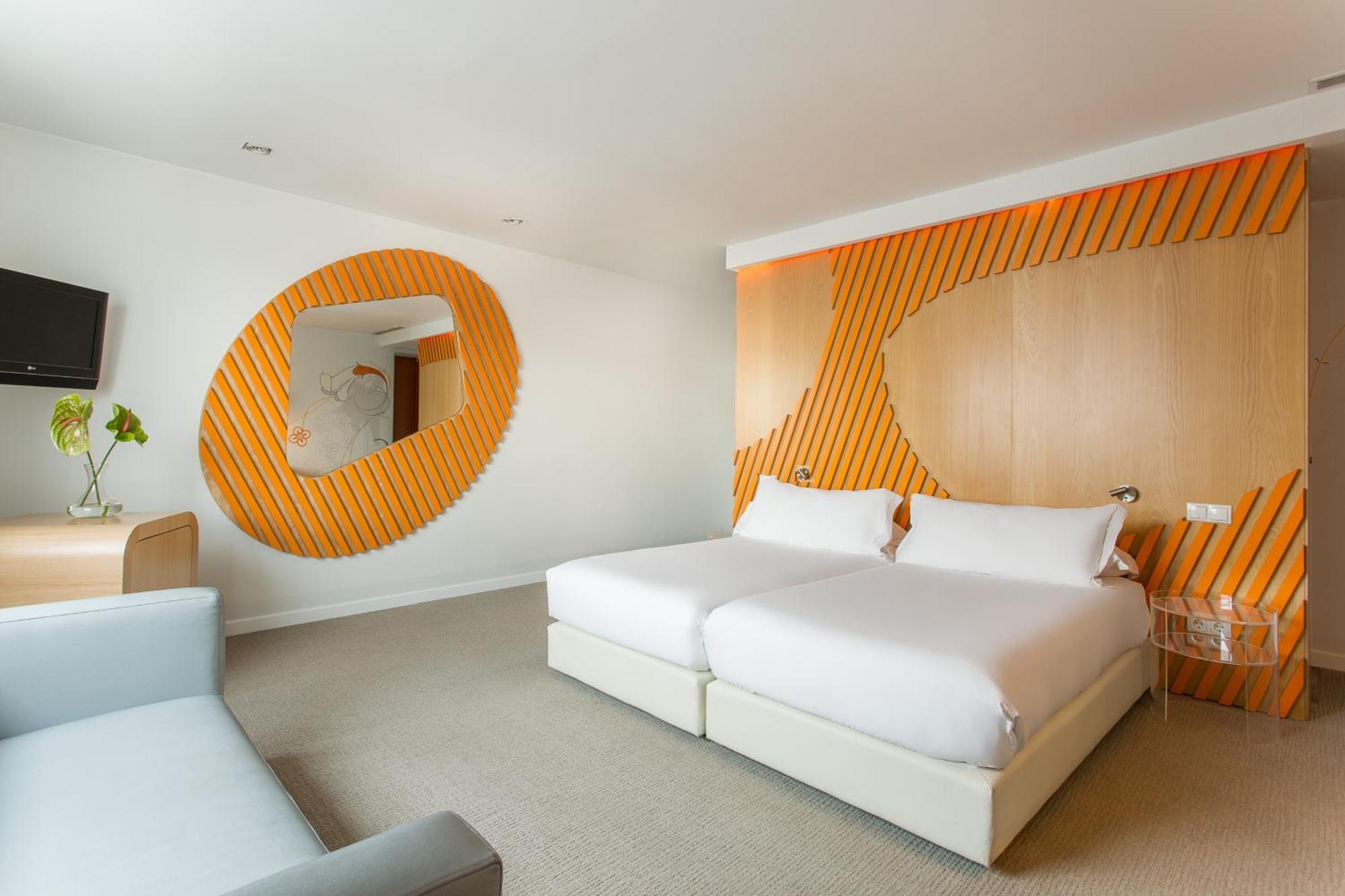 Triple Room,1272545059:JPEG