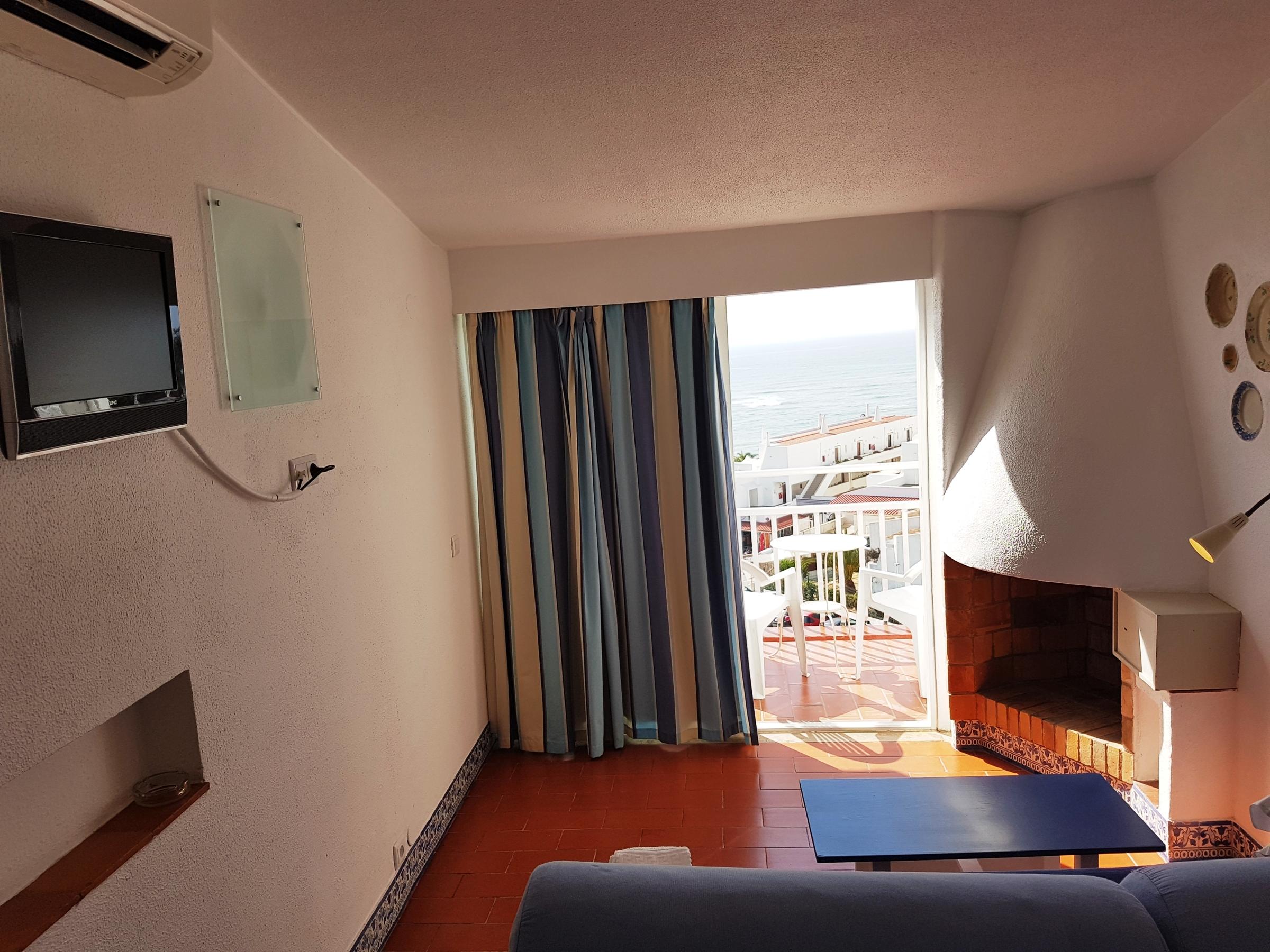 Apartamento com 1 Quarto e Vista Mar