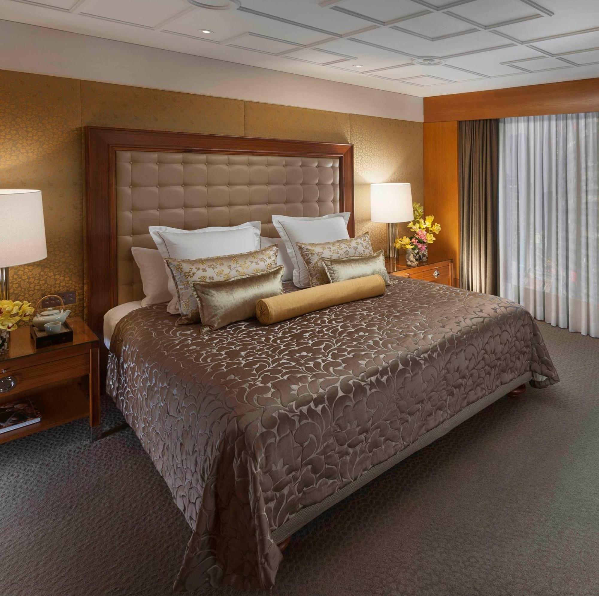 City View King Suite