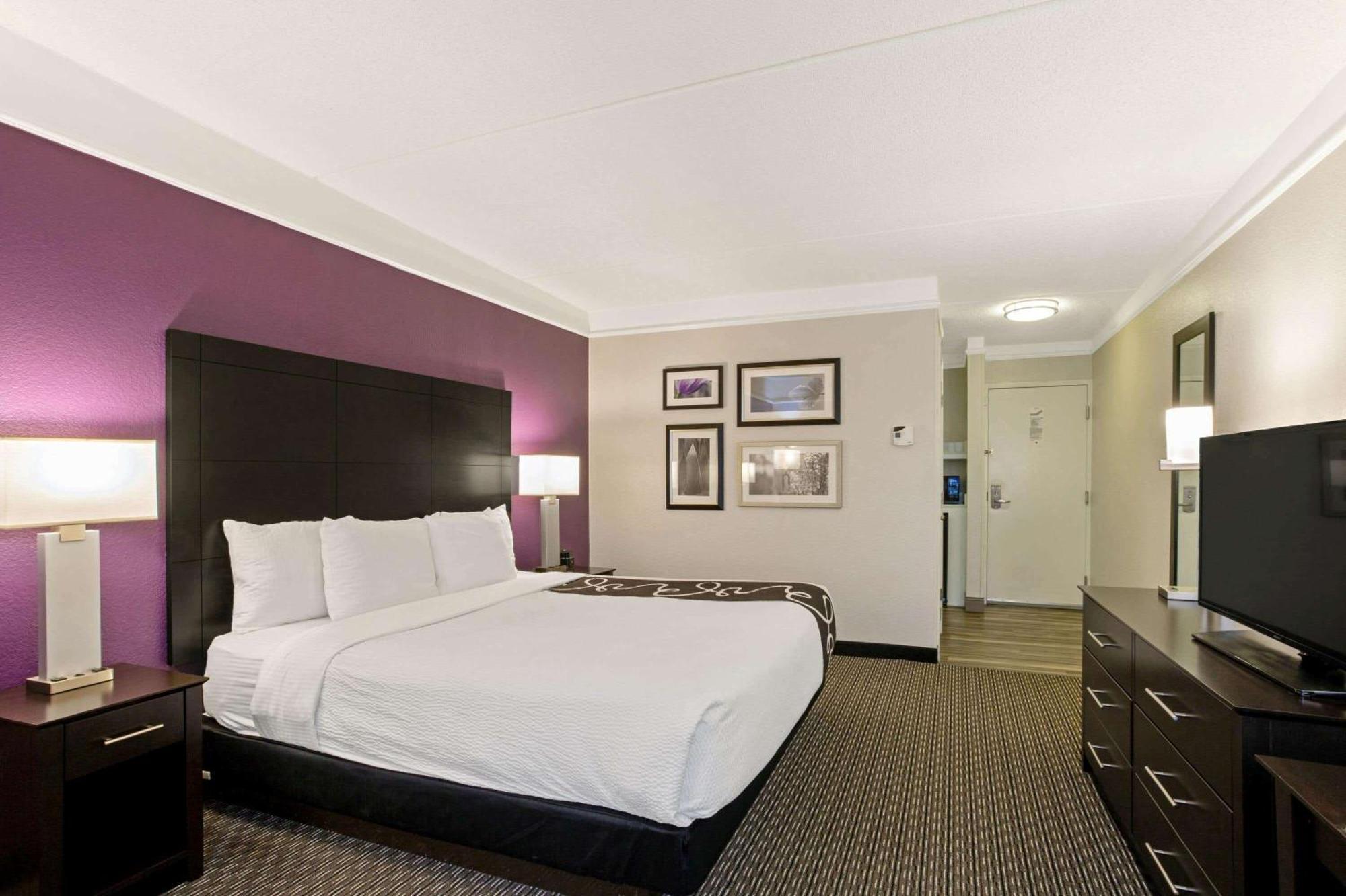 Queen Room Disability Access