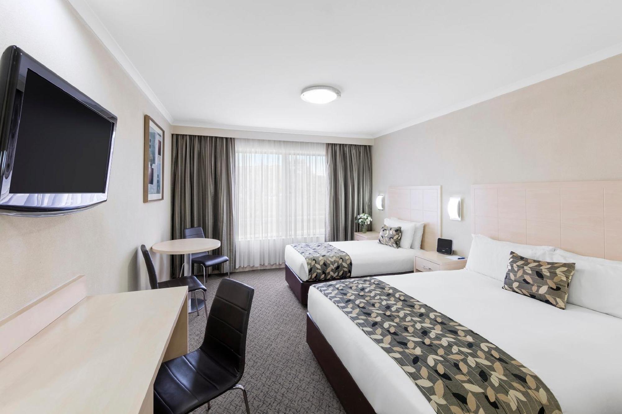 Deluxe Queen & Single Room,1708235759:JPEG