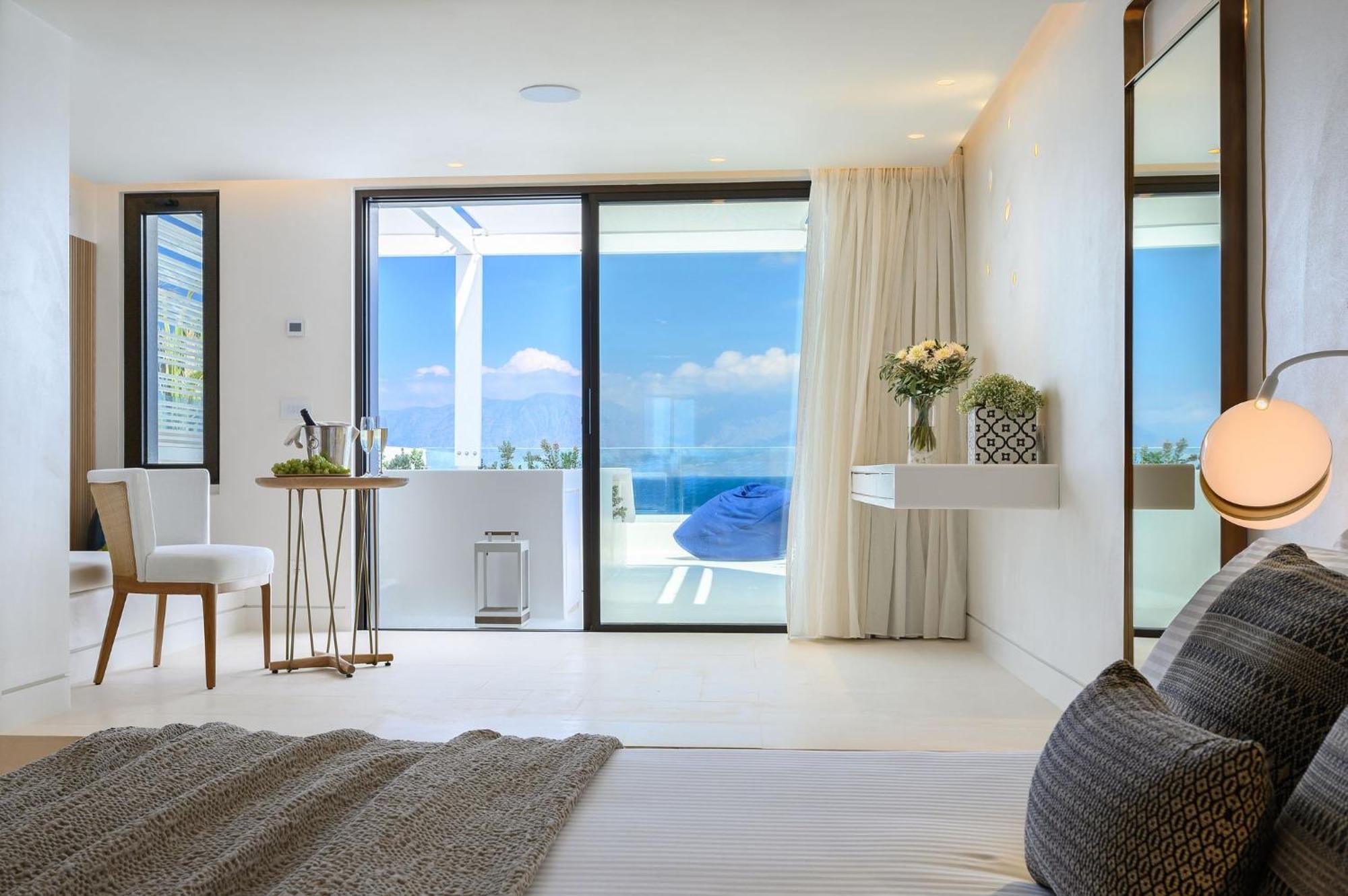 Junior Suite Sea View Outdoor Jacuzzi