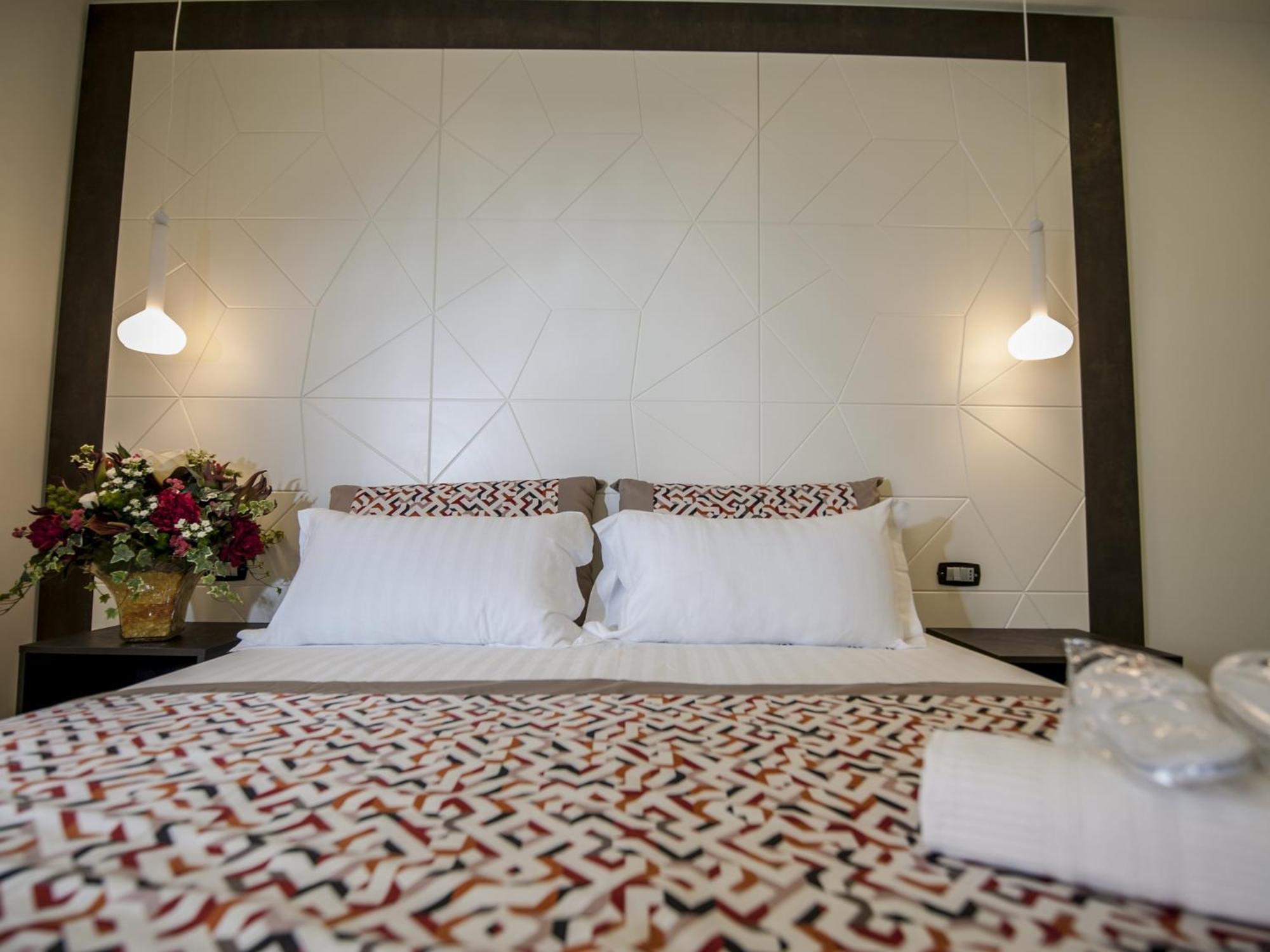 Camera Matrimoniale Superior con Balcone