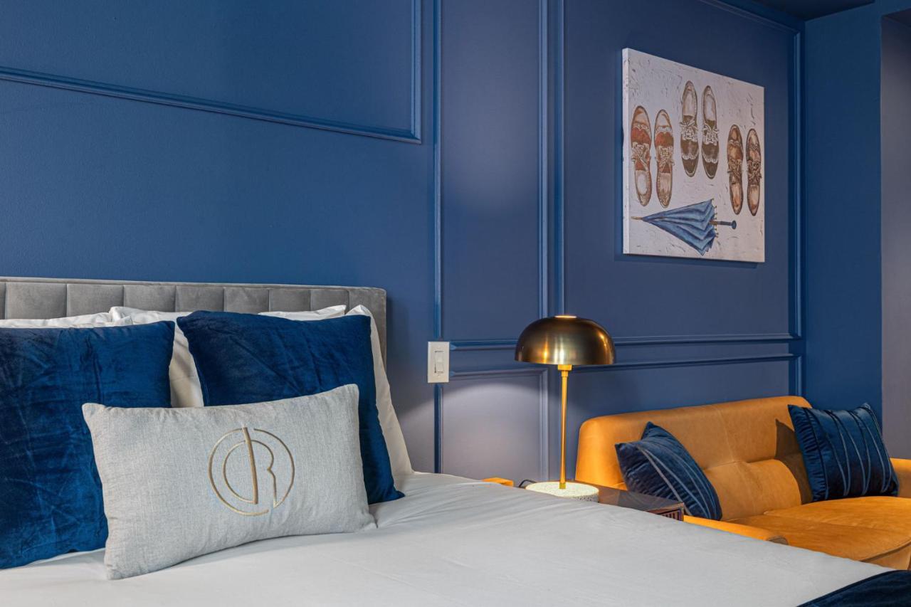 Classic Premium Queen Room