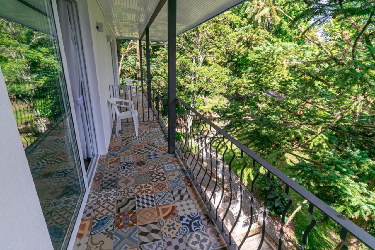 Suite Júnior com Varanda