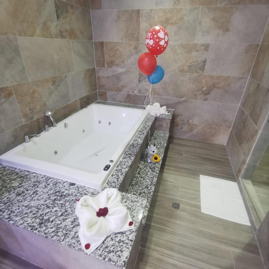 Suite with Hot Tub
