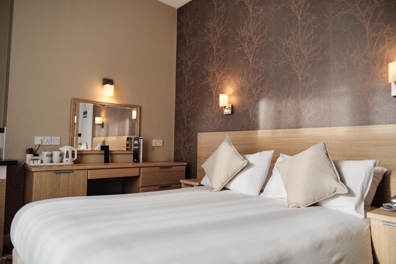 Double Room,1345114304:JPEG