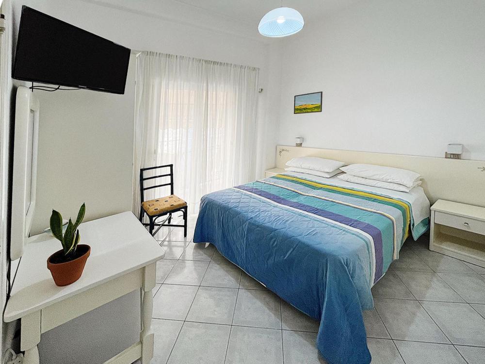 Double or Twin Room with Balcony,1370896373:JPEG