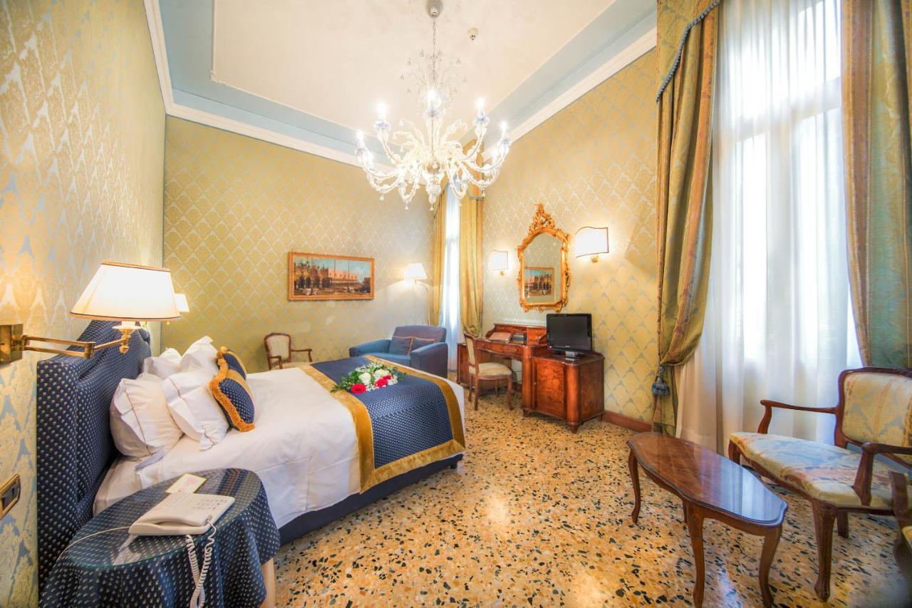Junior Suite met Uitzicht op de Gracht
