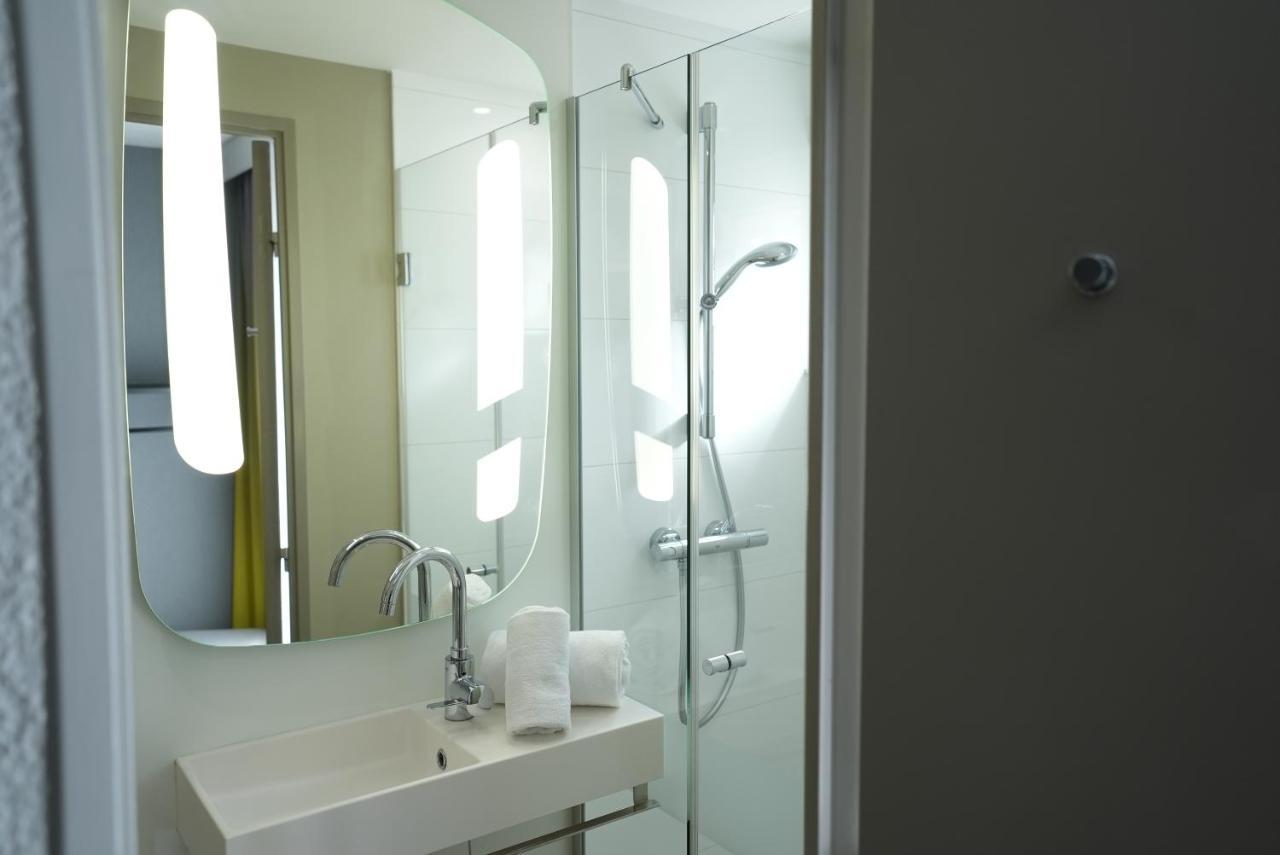 Quarto Twin Standard