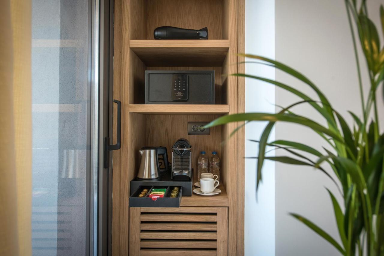 Grand Deluxe Room with Balcony,1480275023:JPEG