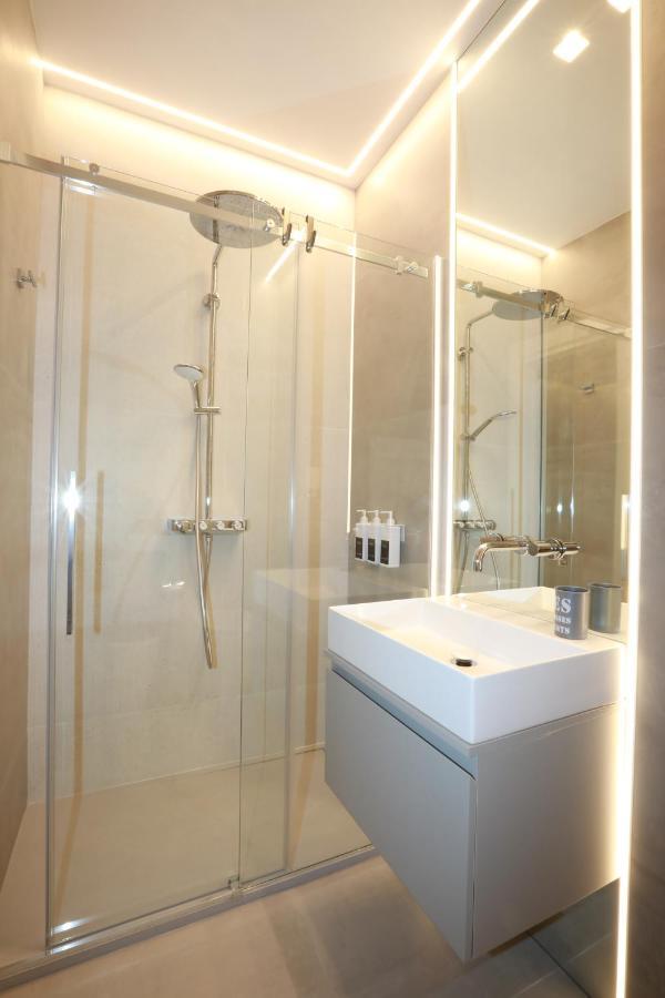 Deluxe Double Room Balcony