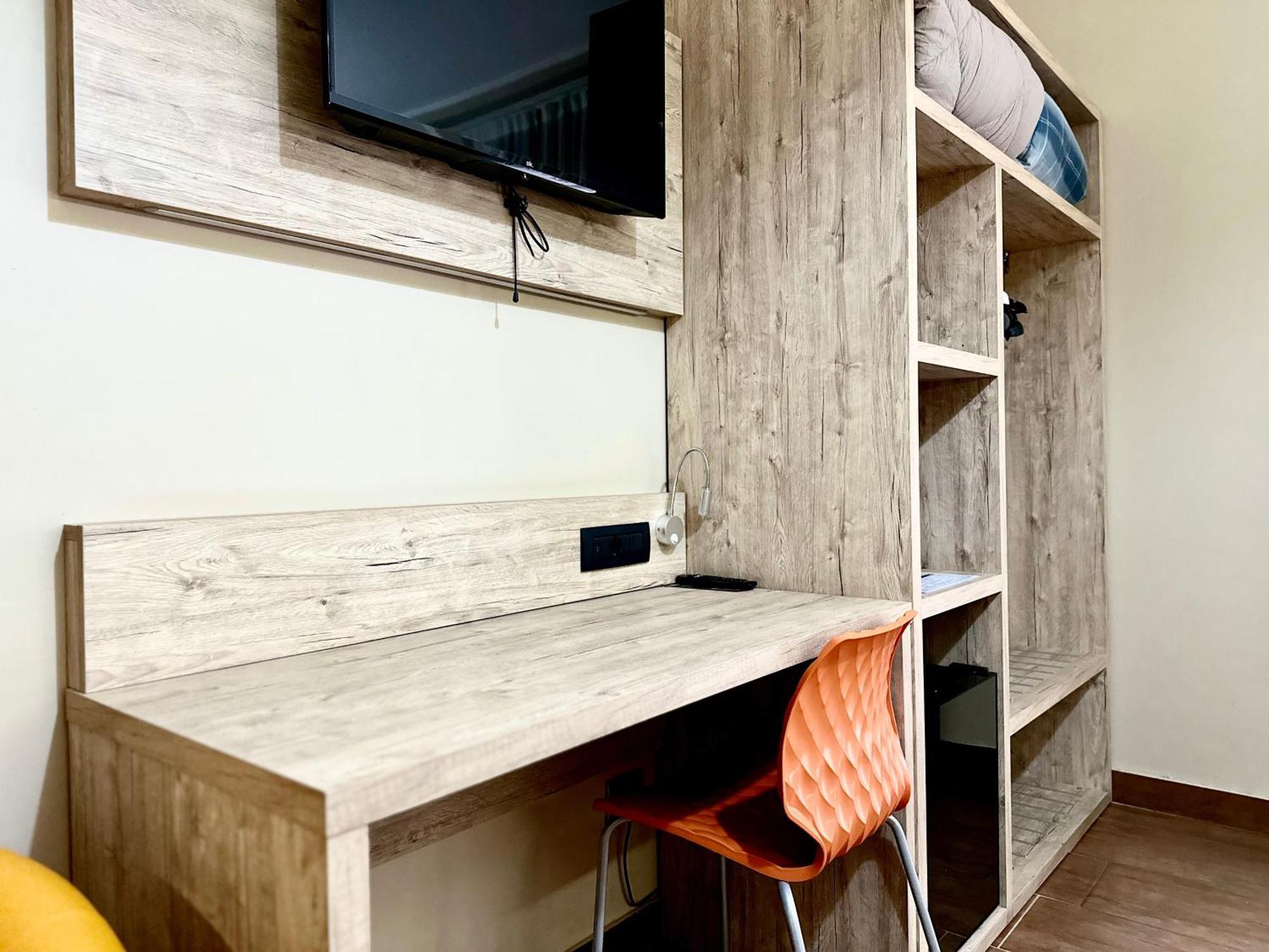 Large Twin Room