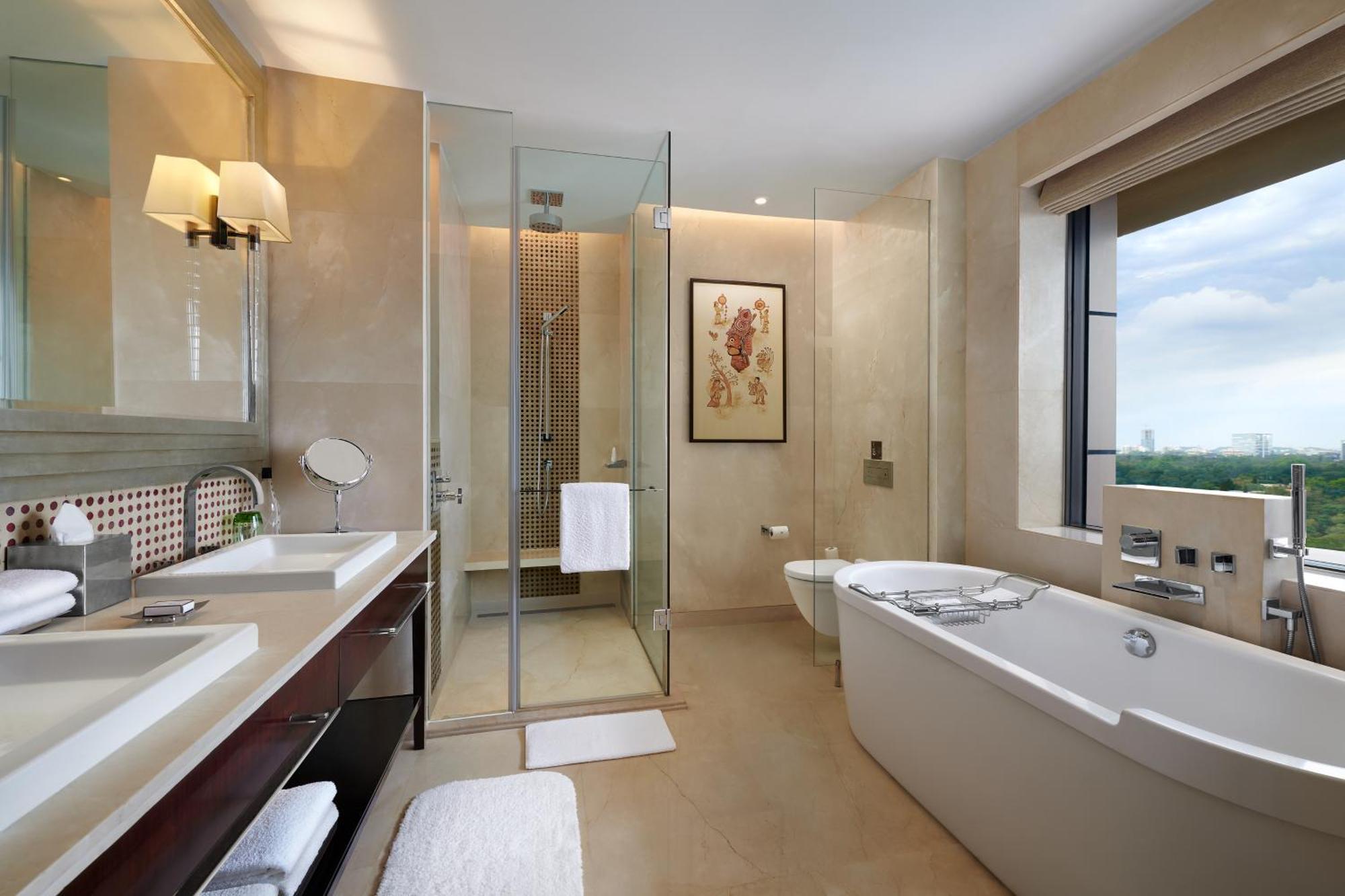Deluxe Room 1 King