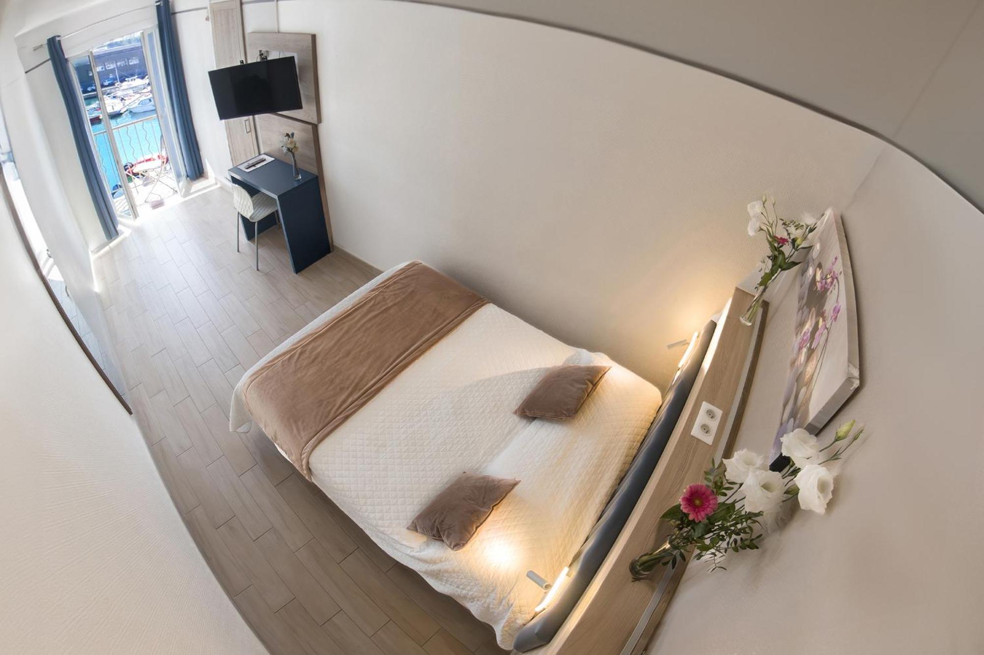 Double Standard Room Sea View