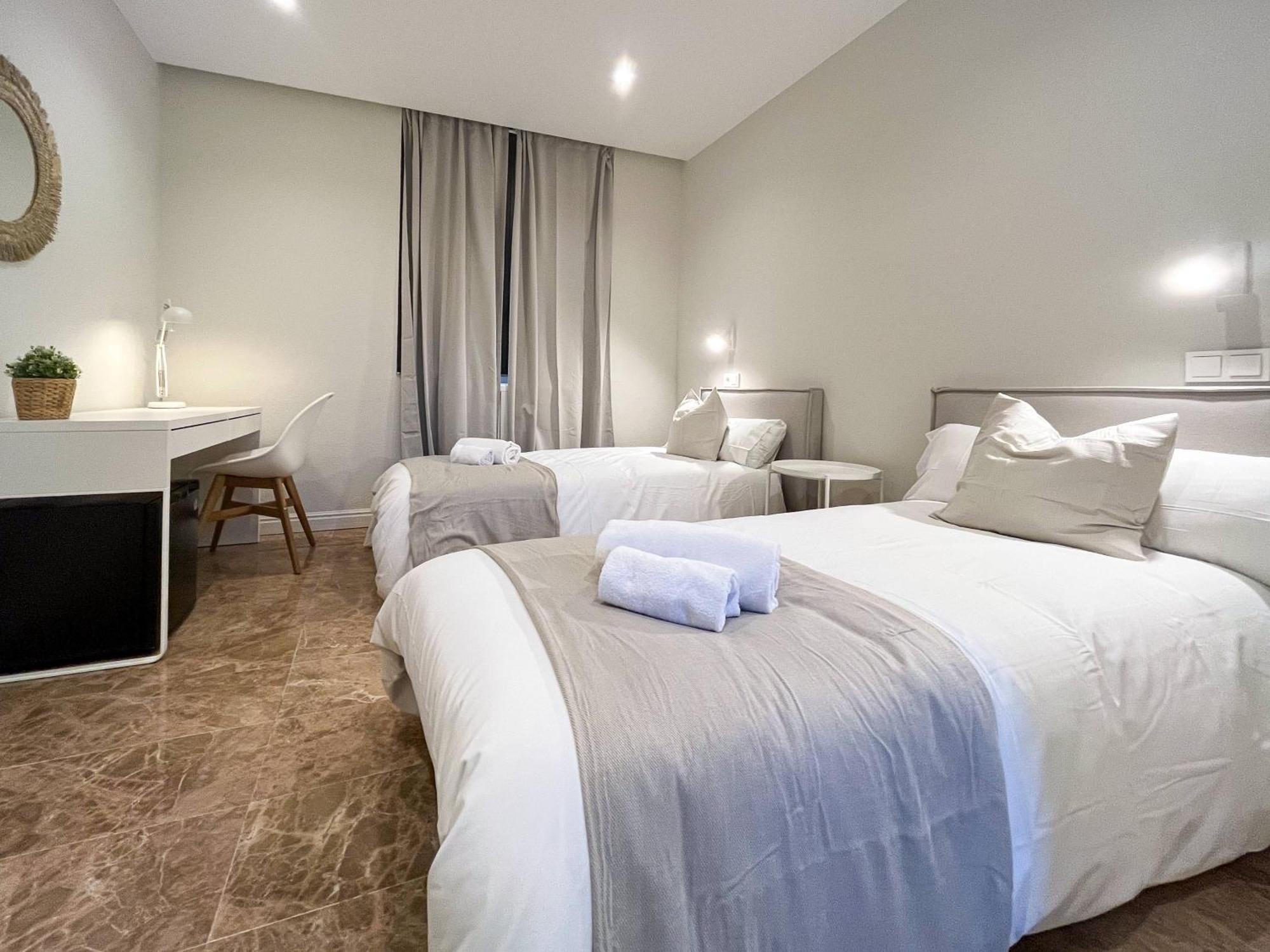 Double Room,1558898536:JPEG