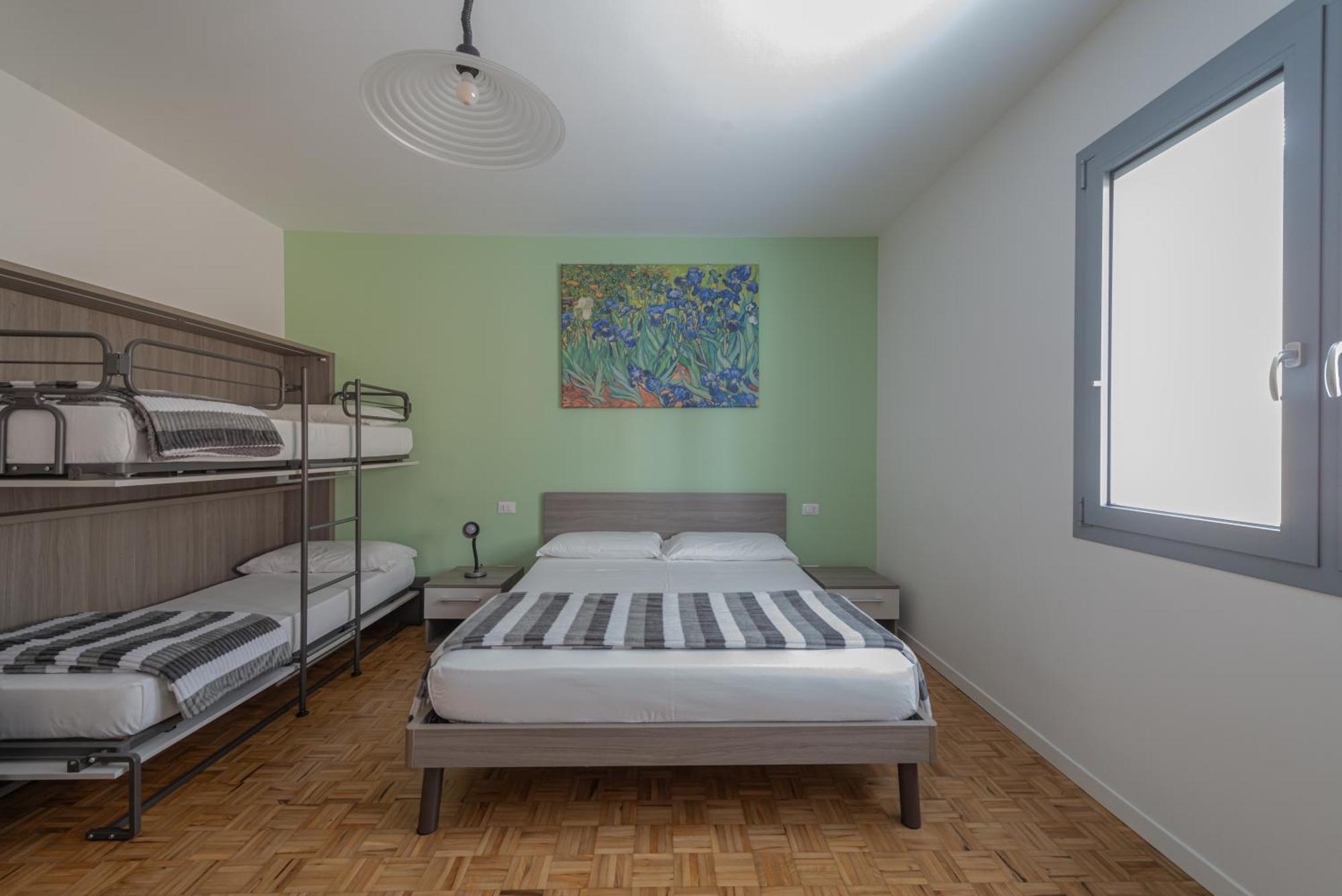 Double or Twin Room Private Bathroom