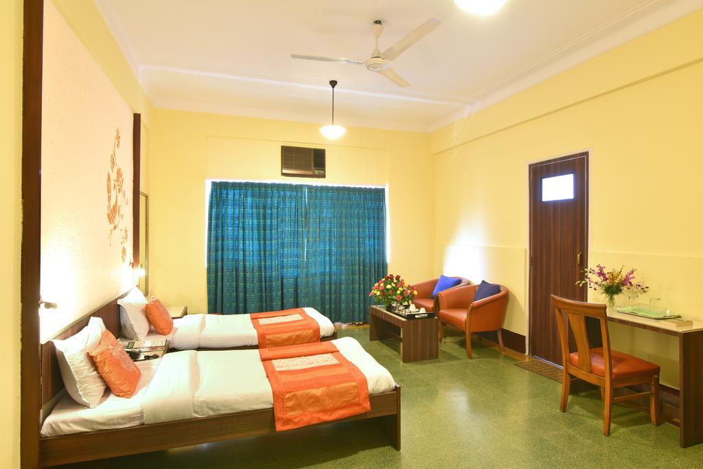 Quarto Deluxe com Varanda e Vista Mar
