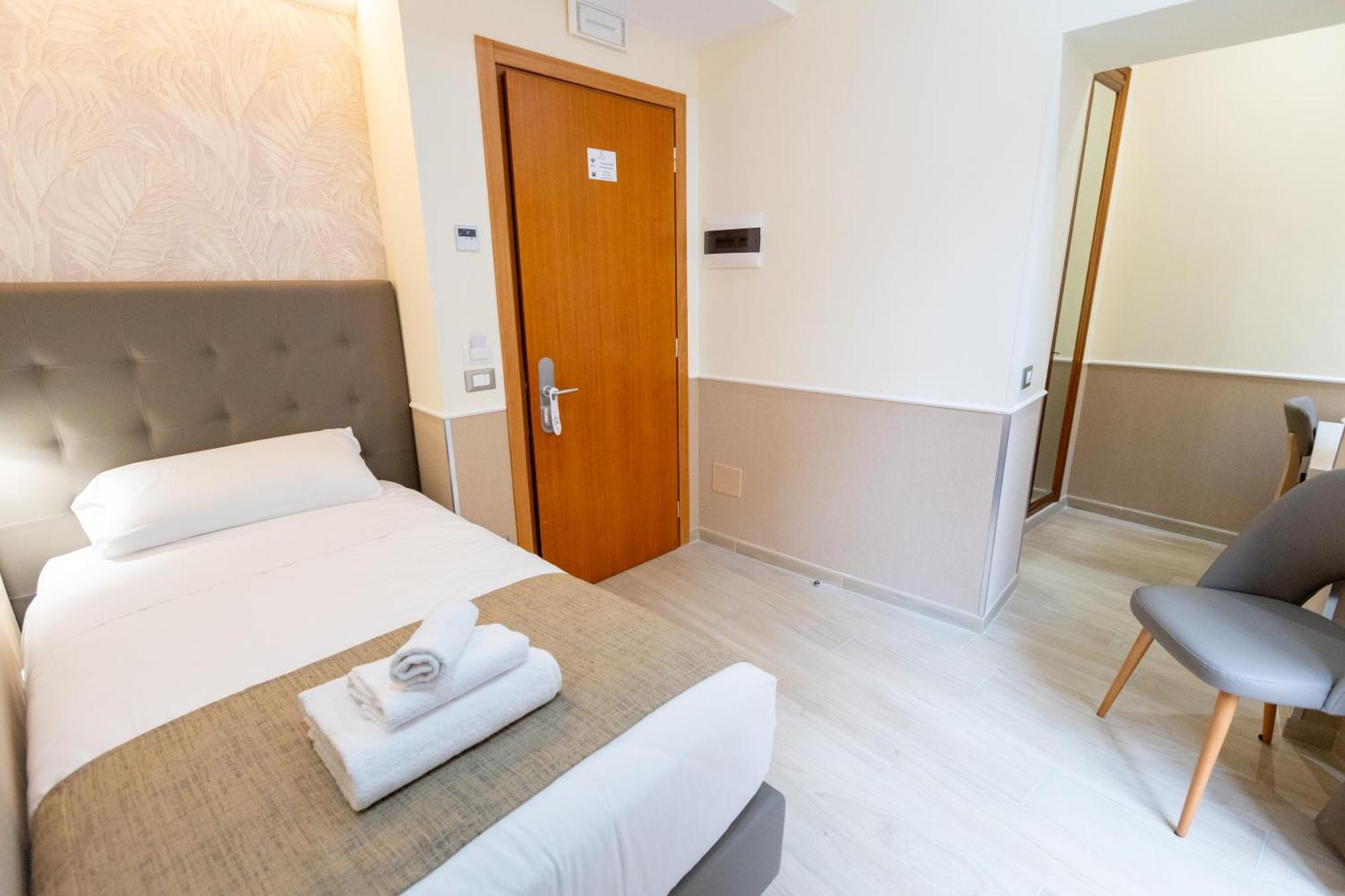 Quarto Individual Deluxe com Varanda
